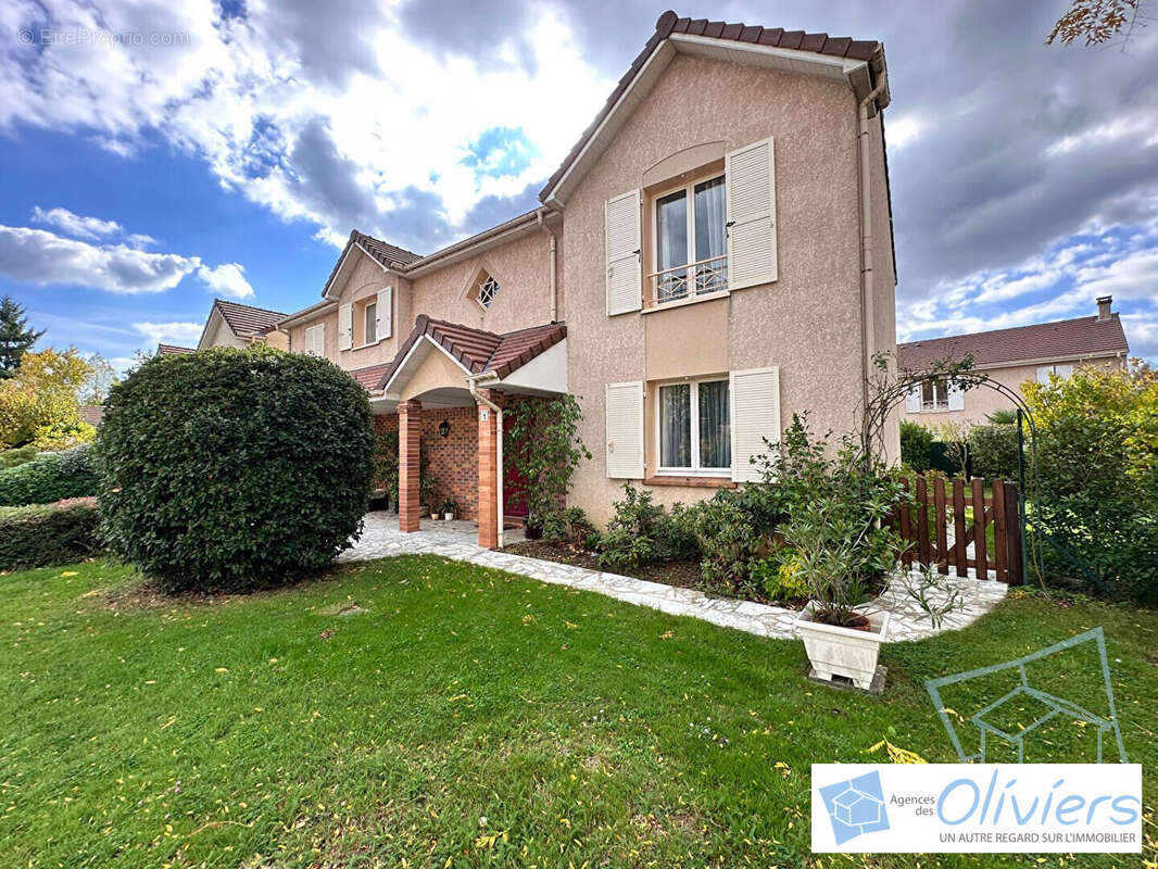 Maison à GUYANCOURT