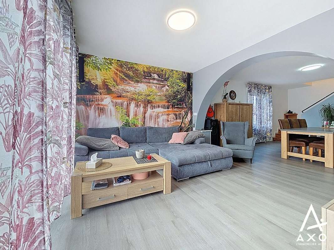 Maison à SAINT-PIERRE-DU-MONT