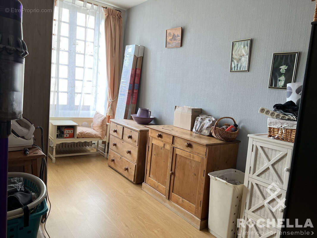Maison 130 m² à Saint-Jean-D'angely  - photo 9