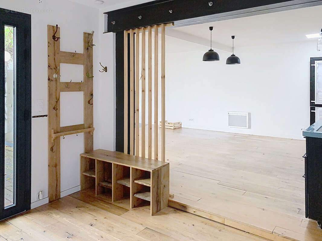 Maison à VILLENAVE-D&#039;ORNON