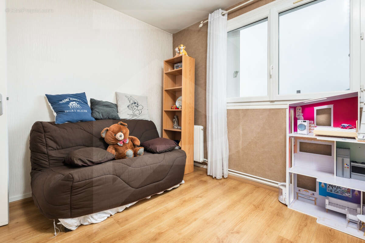 Appartement - 58m2 - secteur massillon - balcon - garage - photo 10