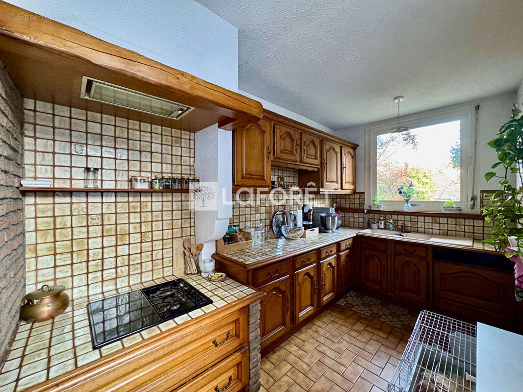 Maison 162m² - 4 chambres - jardin - photo 3