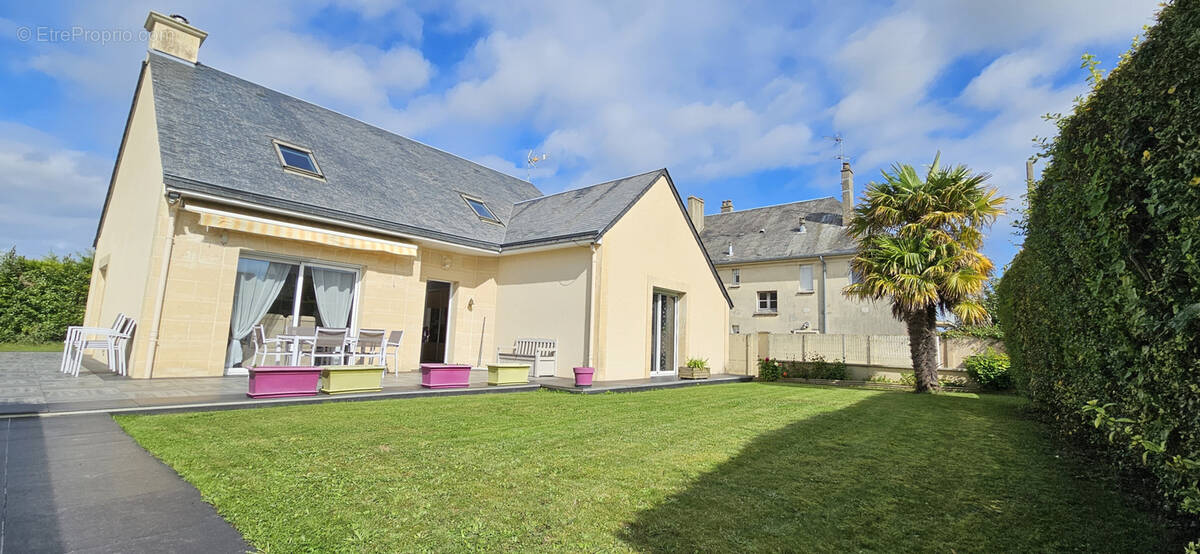 Maison à GRANDCAMP-MAISY