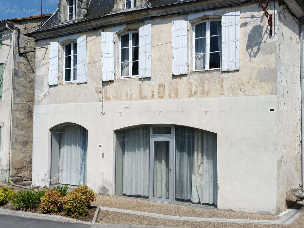 Maison 273 m² à Saint-Meard-De-Gurcon  - photo 8