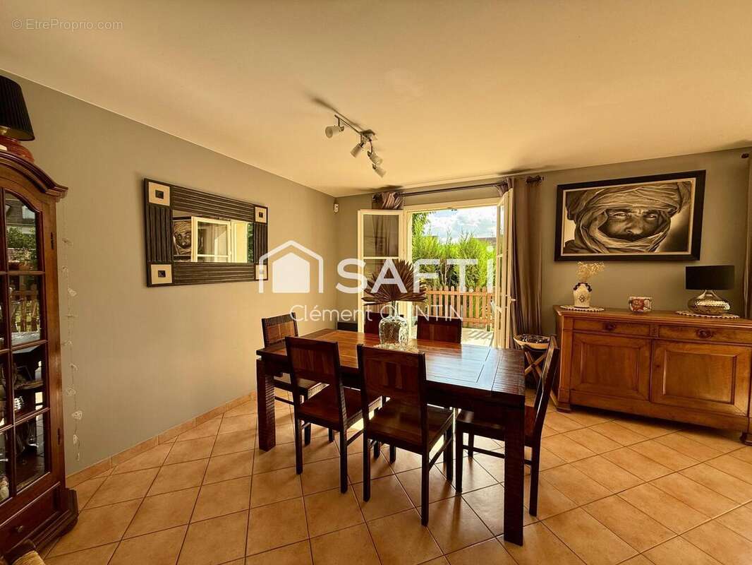 Photo 4 - Maison à LES CLAYES-SOUS-BOIS