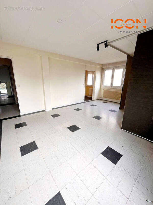 Appartement à BAVILLIERS