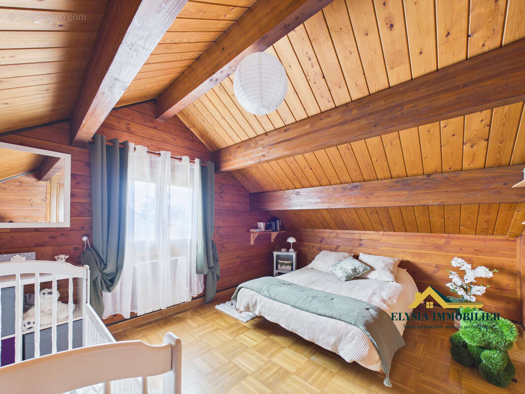 Maison à CHAUDENEY-SUR-MOSELLE