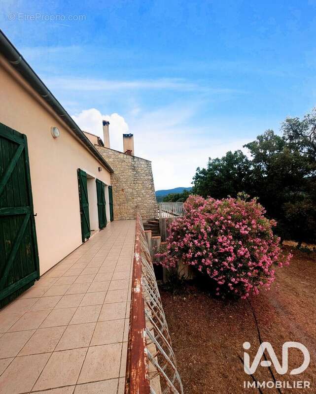 Photo 4 - Maison à COLLOBRIERES