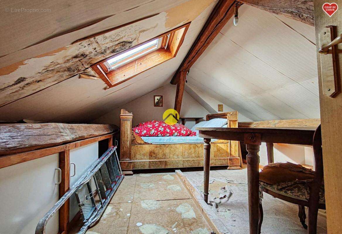 Maison à AUBIGNY-SUR-NERE