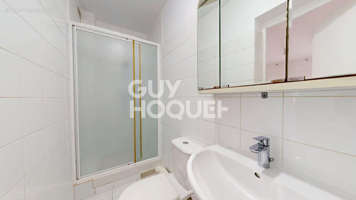 Appartement à AUBERVILLIERS