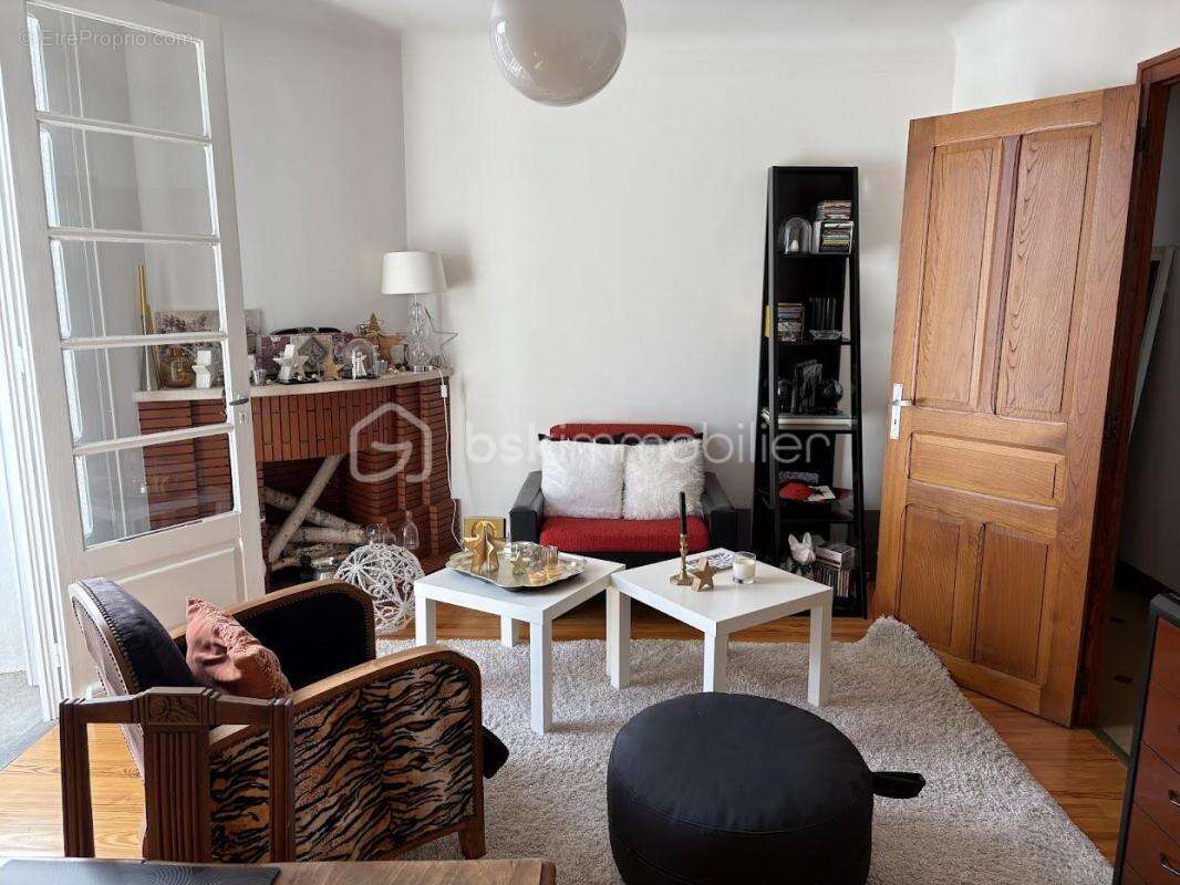 Maison à TREBONS