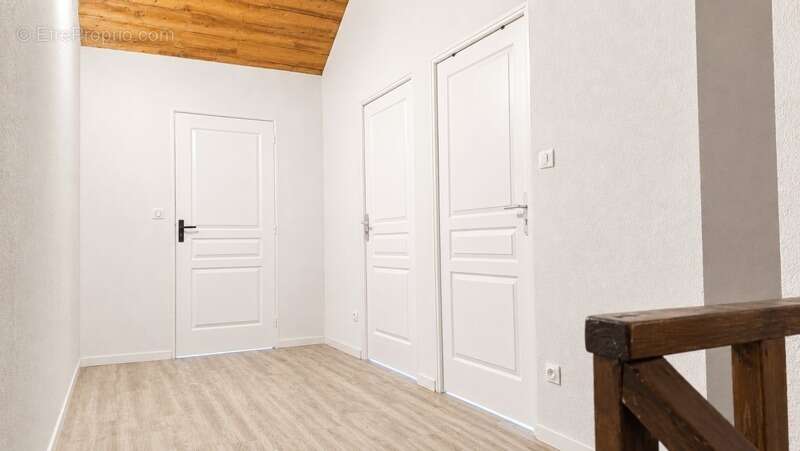 Appartement à SAINT-PIERRE-EN-FAUCIGNY