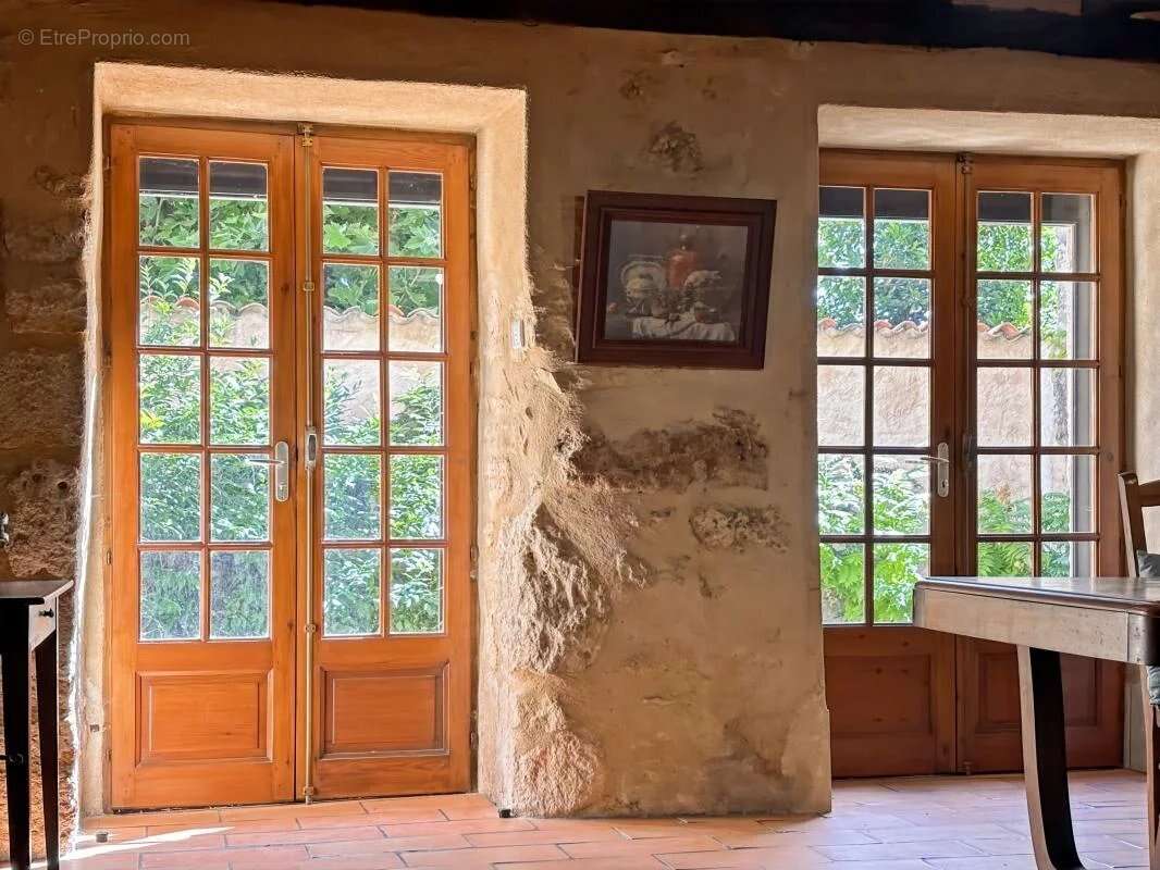 Belle propriété ancienne avec potentiel touristique en Dordogne - photo 9