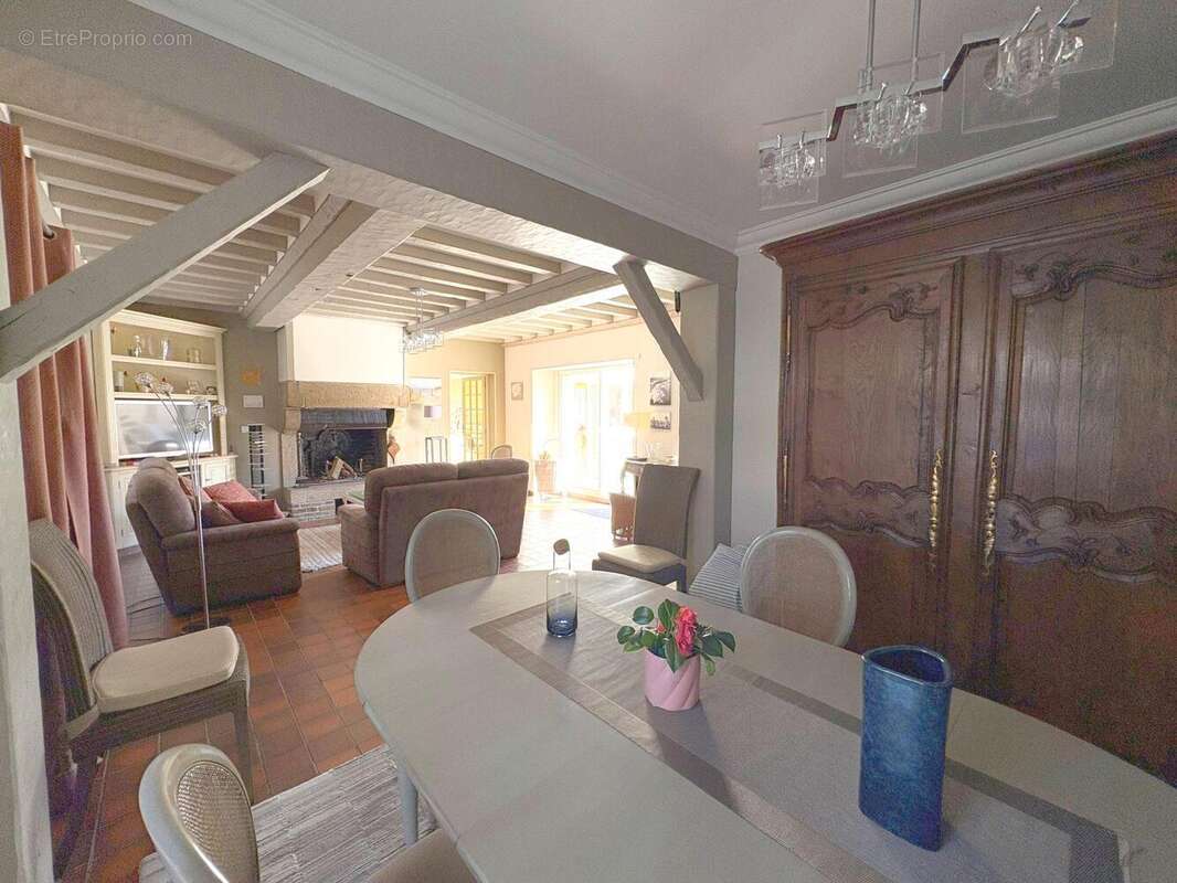 Maison à BREHAL
