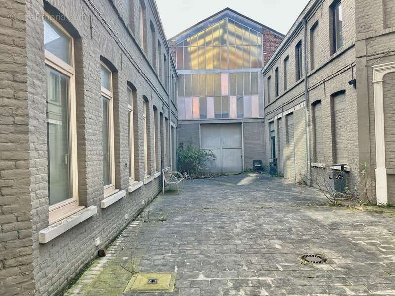 immeuble de rapport – 640 m² – Fort potentiel de transformation – Roubaix quartier Alma / limite Union - photo 2