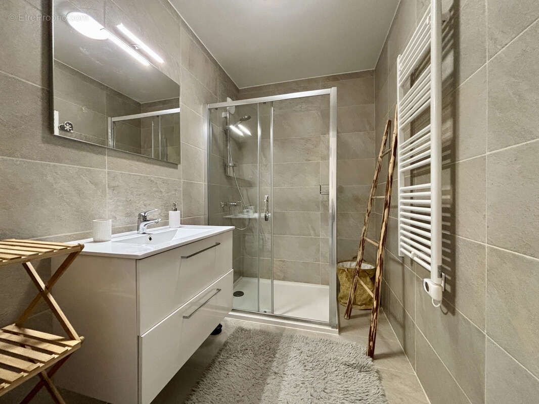 Appartement à CHATEL