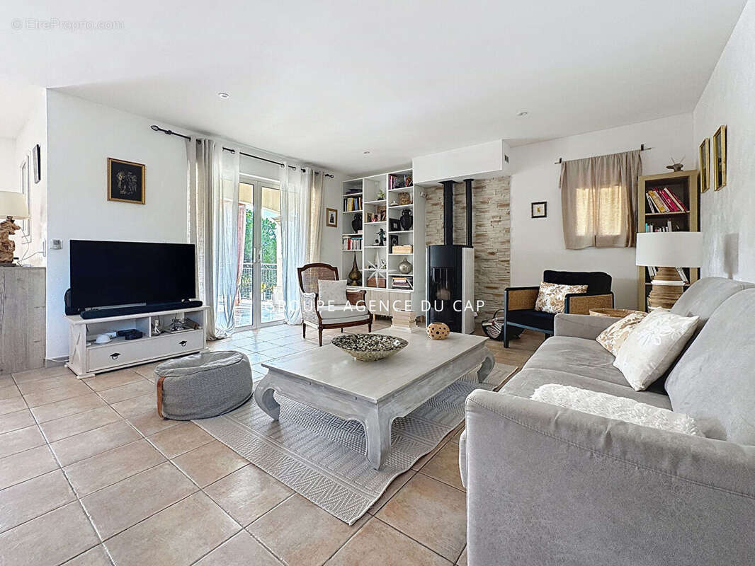 Maison à SAINT-RAPHAEL