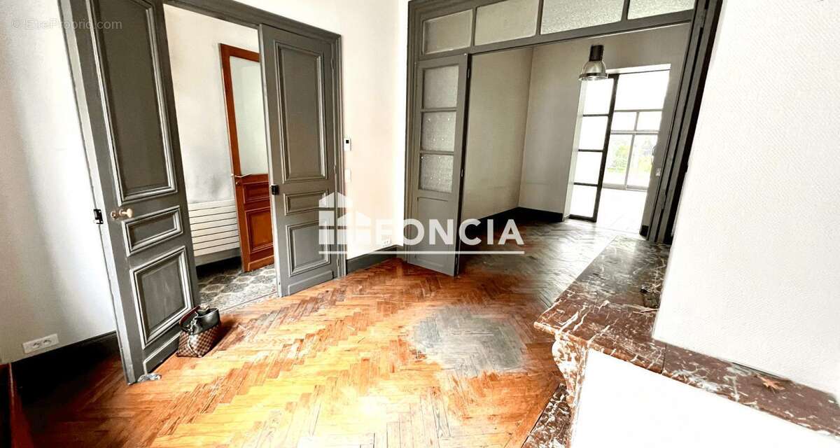 Maison à VALENCIENNES