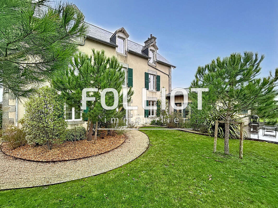 Maison à SAINT-PAIR-SUR-MER