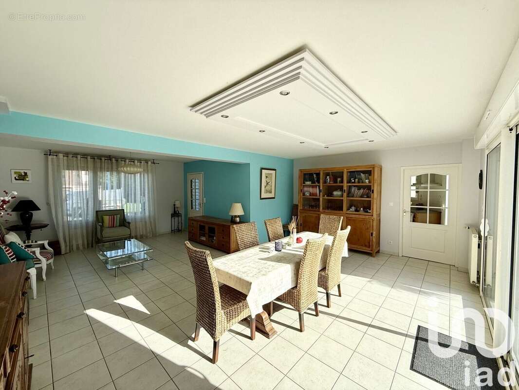 Photo 2 - Maison à BEAURAINS