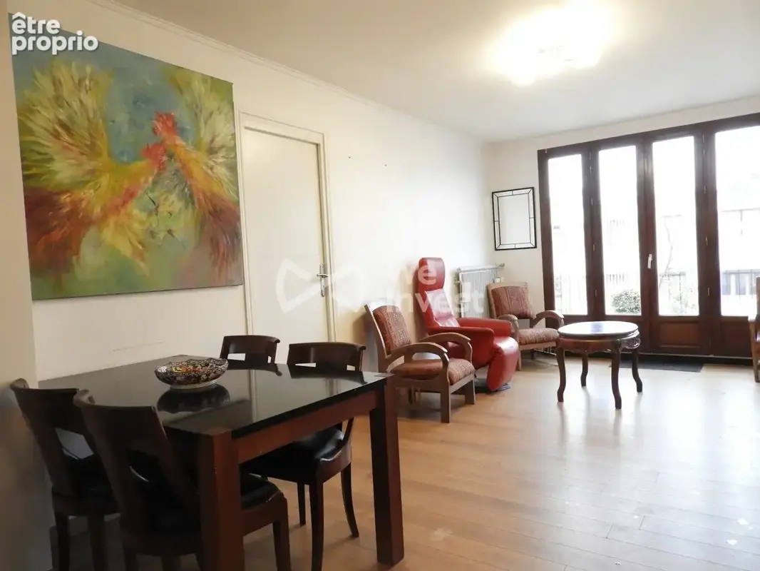 Appartement à LE THILLAY