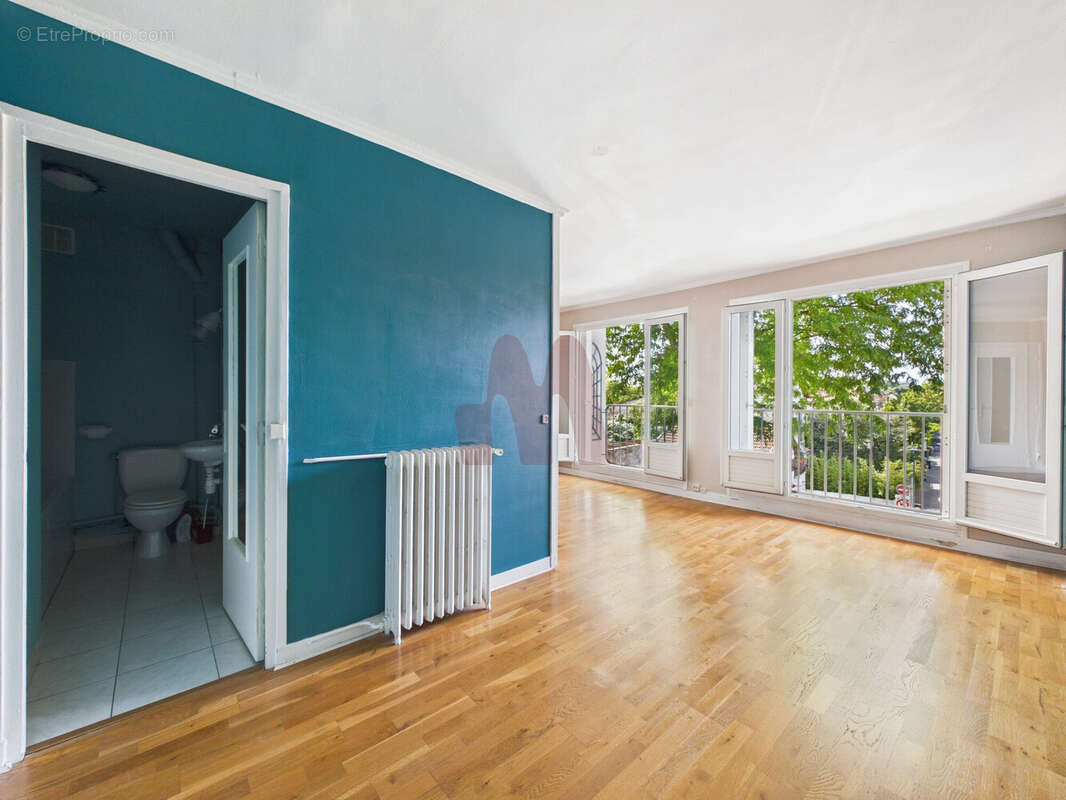 Appartement à COLOMBES
