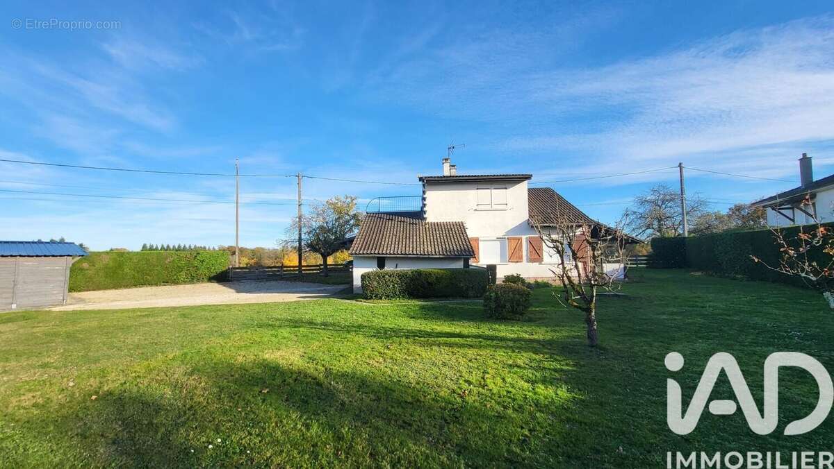 Photo 1 - Maison à SAINTE-GENEVIEVE-DES-BOIS