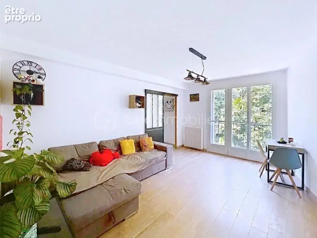 Photo Appartement à Tours au prix de 134 000€