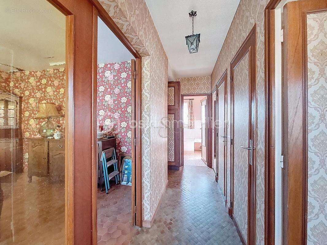 Maison à LORREZ-LE-BOCAGE-PREAUX