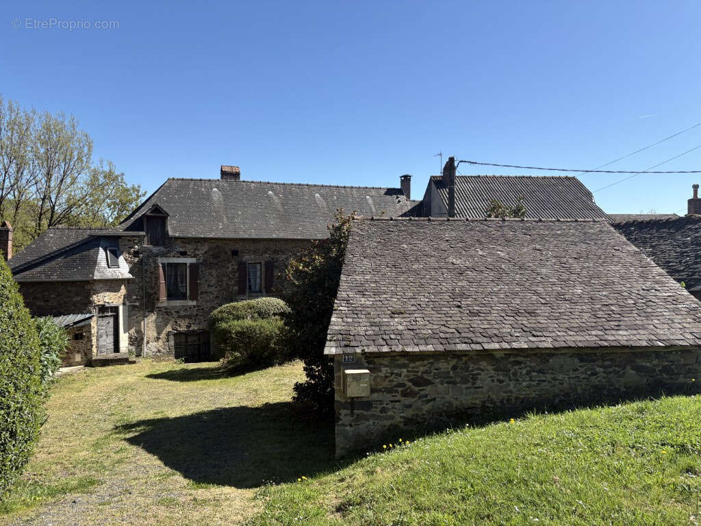 Maison à SAINT-SOLVE