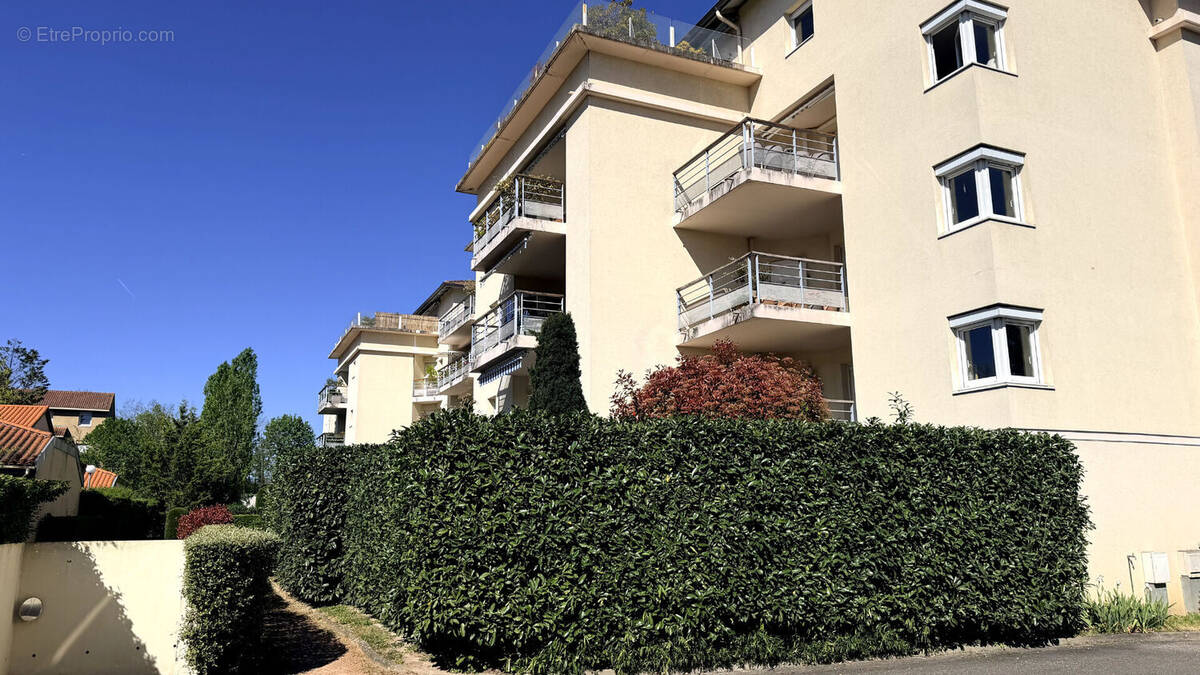 Appartement à TASSIN-LA-DEMI-LUNE