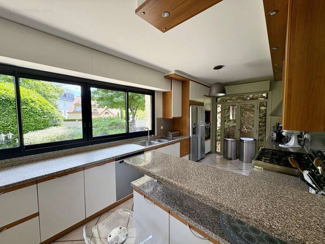 Maison à LE PLESSIS-TREVISE