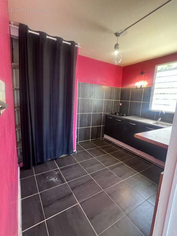 Appartement à LE MOULE