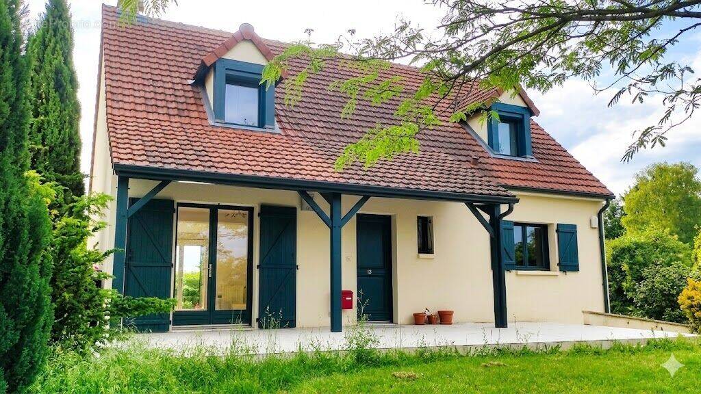 Maison à THURE