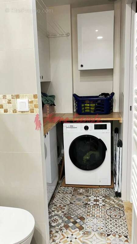 Appartement à PARIS-20E