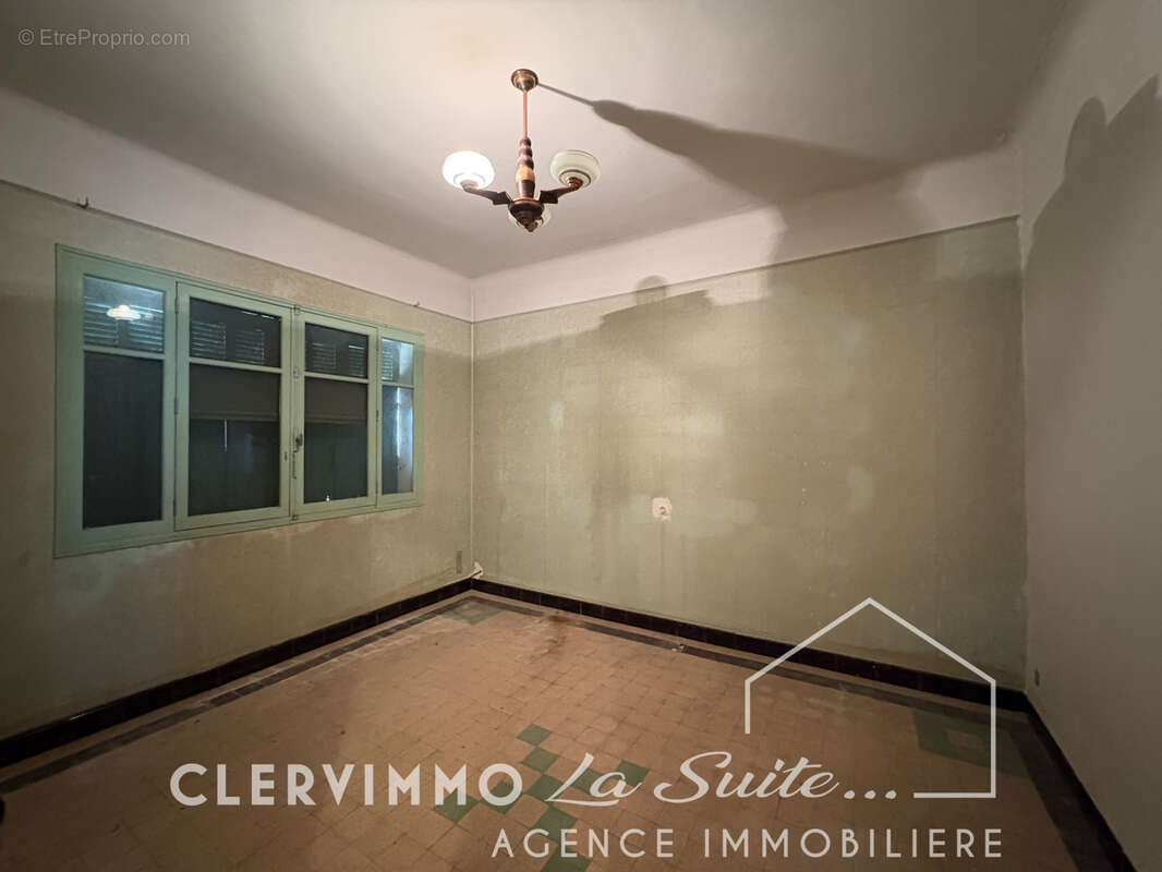 Maison à MARSEILLE-11E