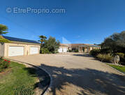 Maison à SAINT-FRONT-DE-PRADOUX