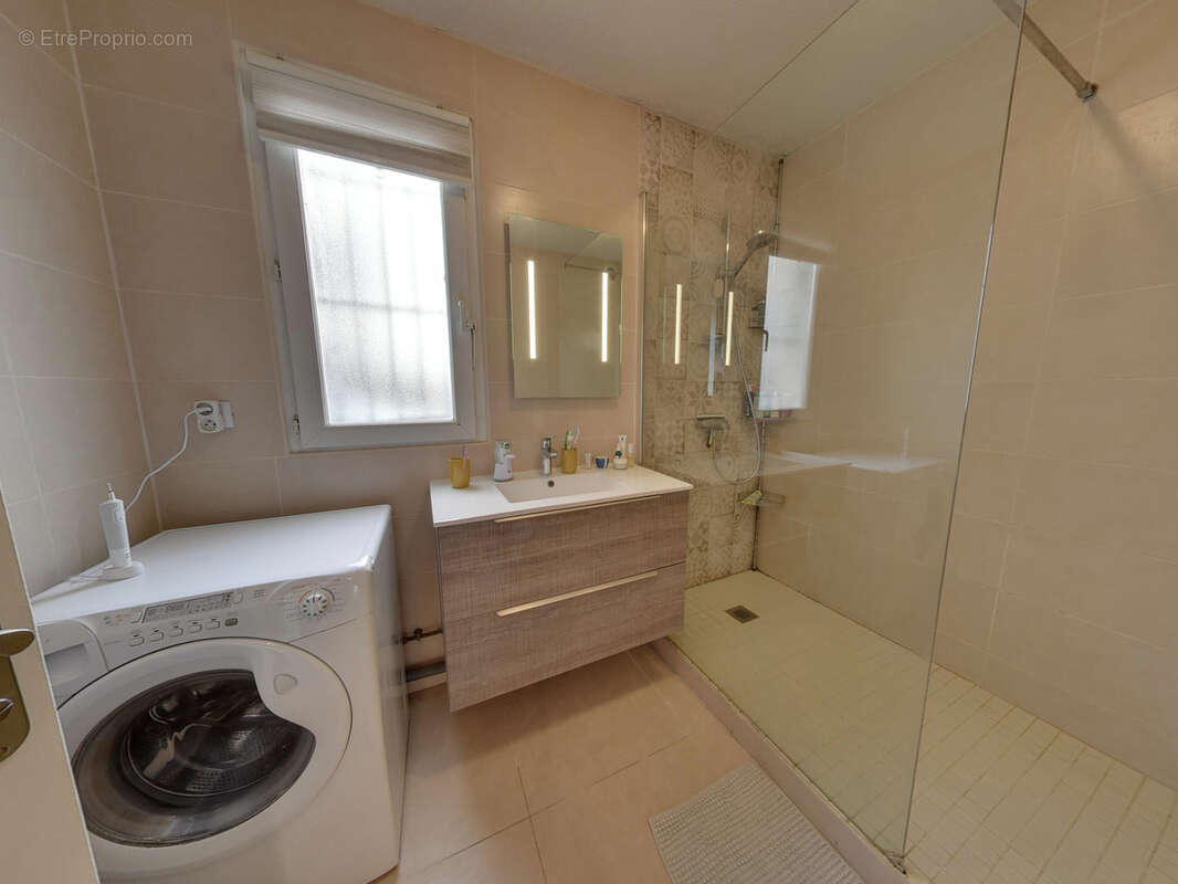 Appartement à ECHIROLLES