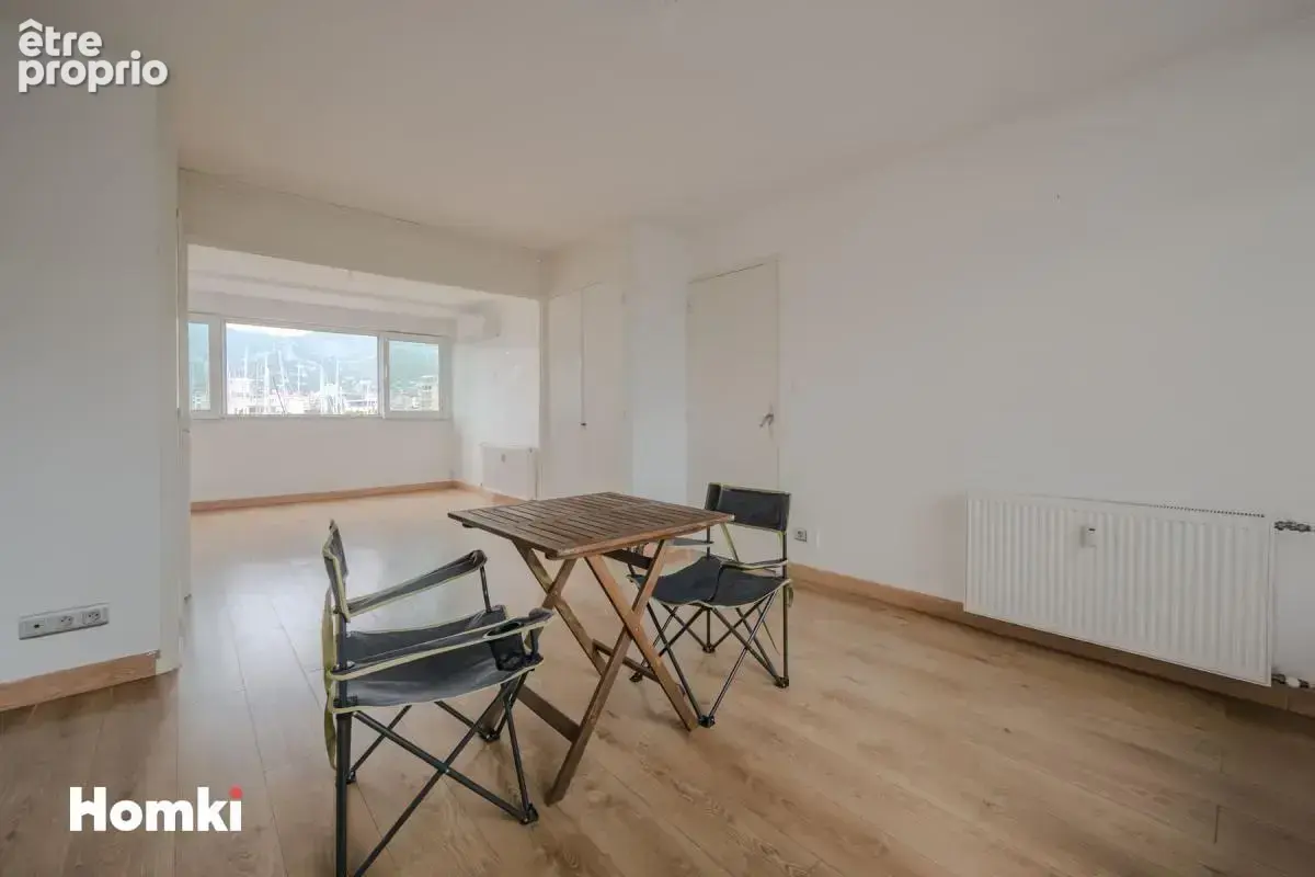 Appartement T4 de 73 m² à Toulon 83000, Avenue de l'Infanterie de Marine - photo 4