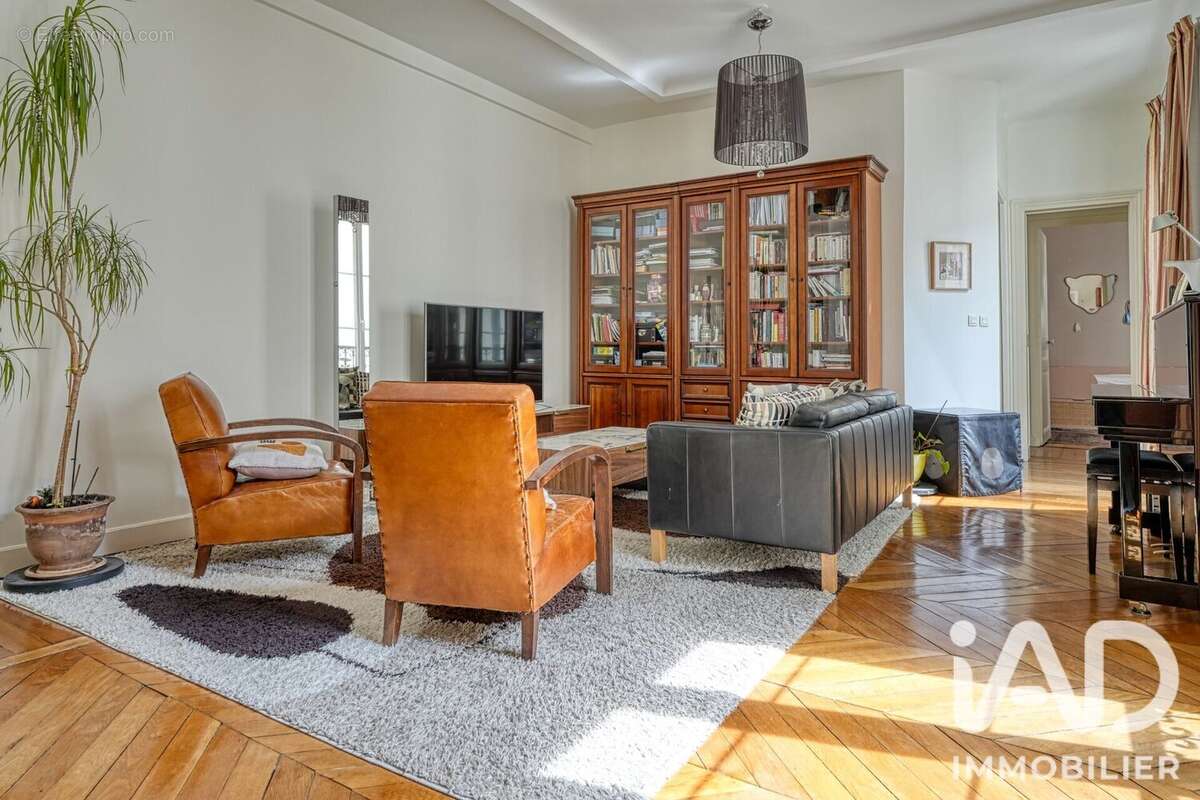 Appartement 163 m² à Paris-17e  - photo 2