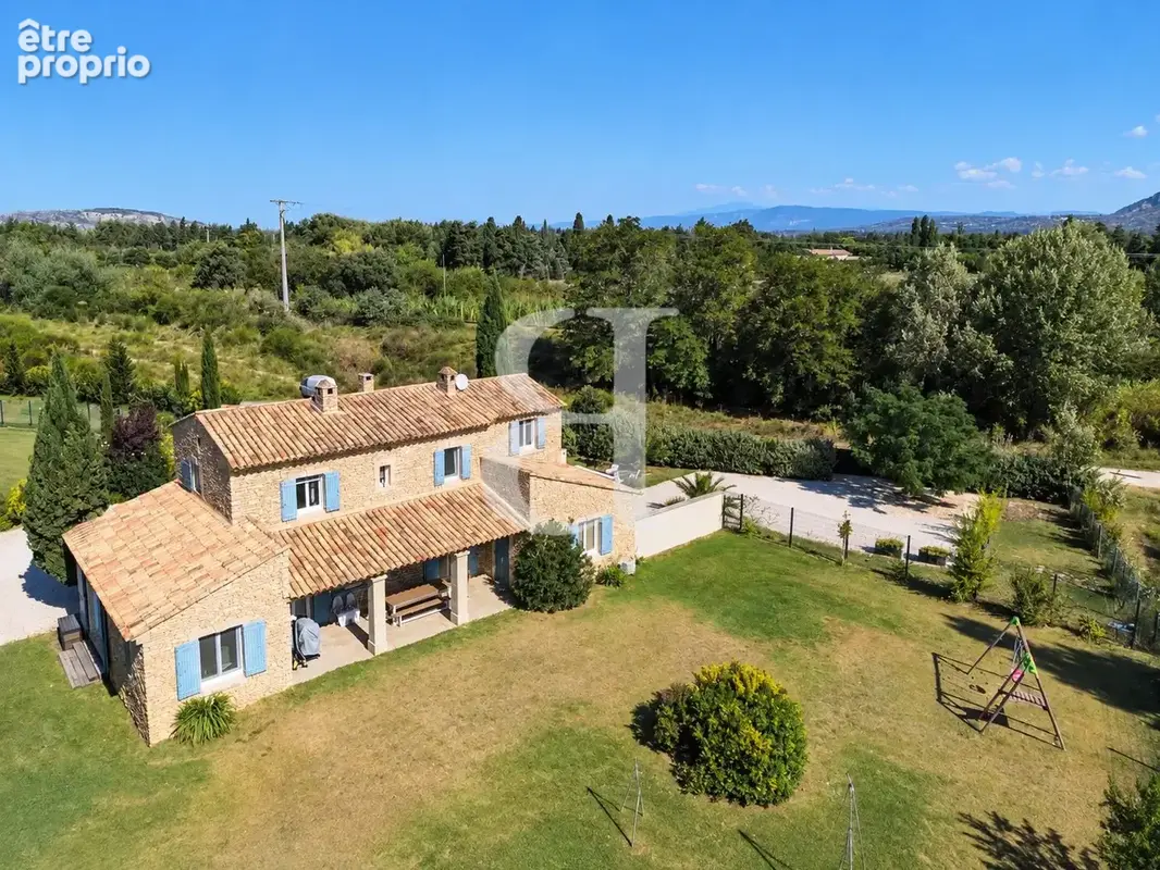 Maison 8 pièces 200 m² à vendre à Cheval-Blanc (84460) - photo 4