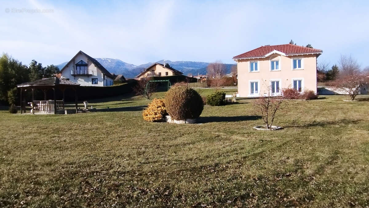 Maison à PONSONNAS