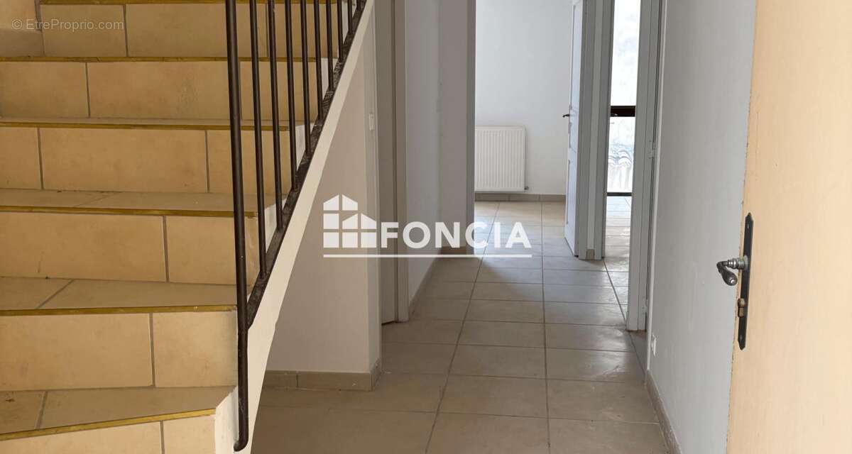 Appartement à APT