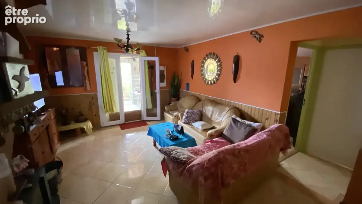 A Saint-André, Maison F5 de 101m2 plus varangue, cuisine extérieure, dépendance .... - photo 12