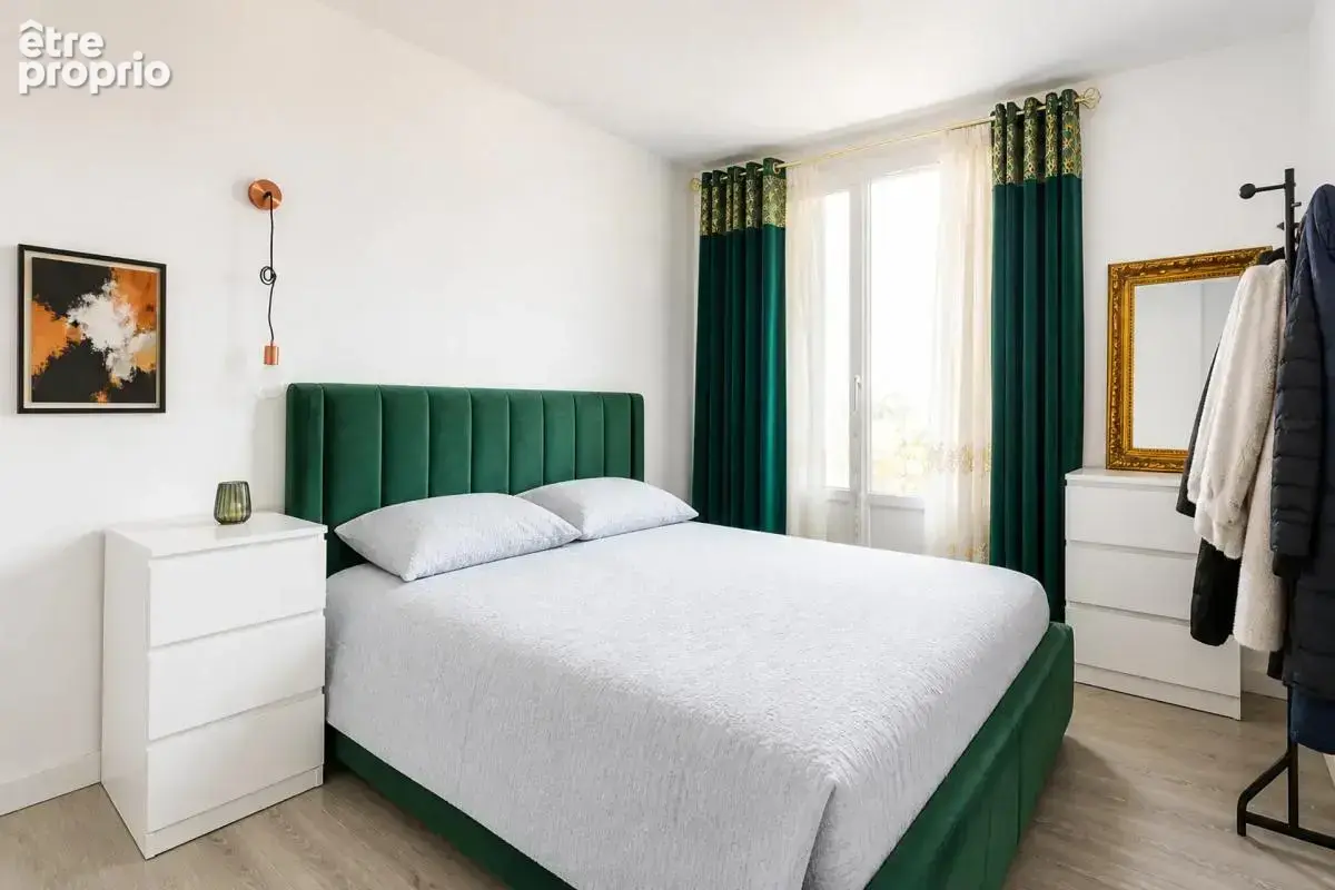 Appartement de 4 pièces de 81 m² à Livry-Gargan - photo 8