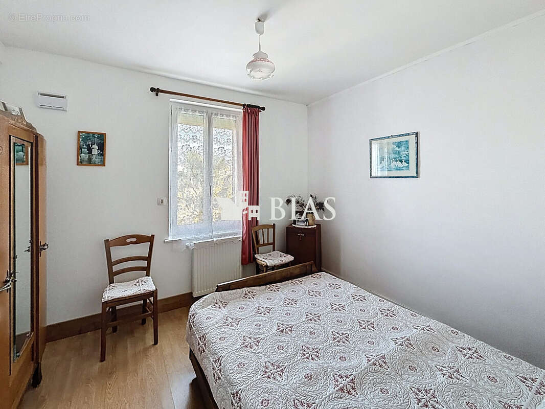 Maison à FORGES-LES-EAUX