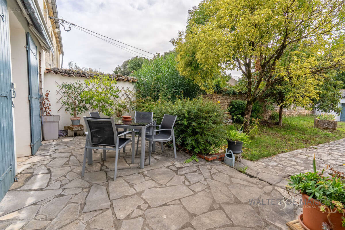 Maison à BOUTIERS-SAINT-TROJAN