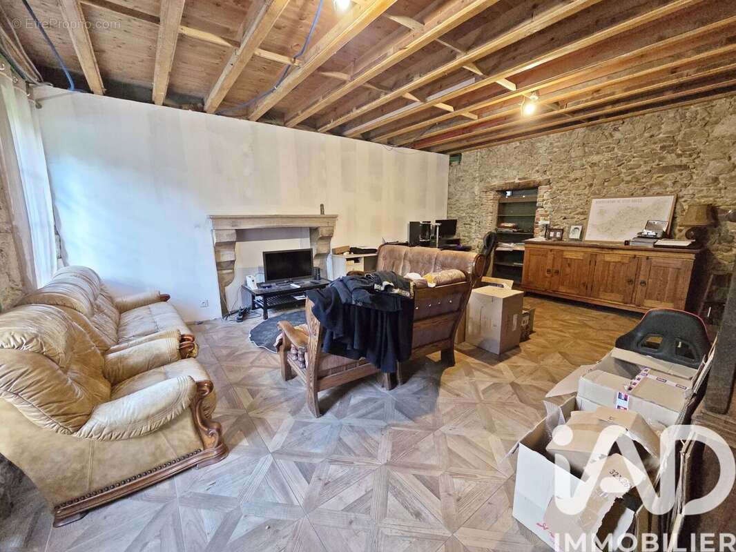 Photo 3 - Maison à MONTOURNAIS
