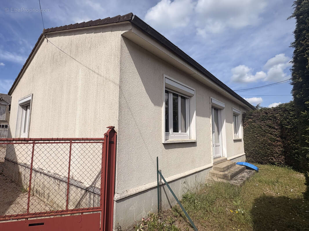 Maison à CLERY-SAINT-ANDRE