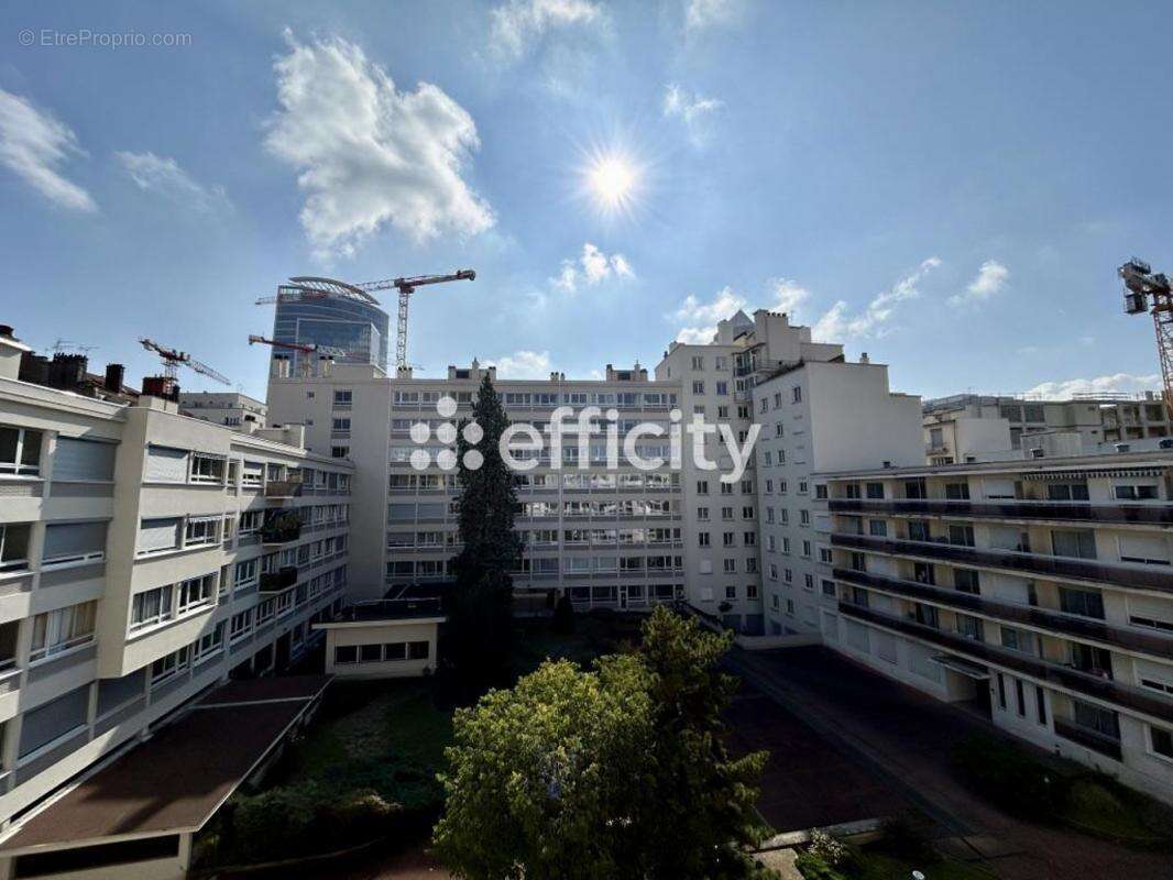 Appartement à LYON-6E
